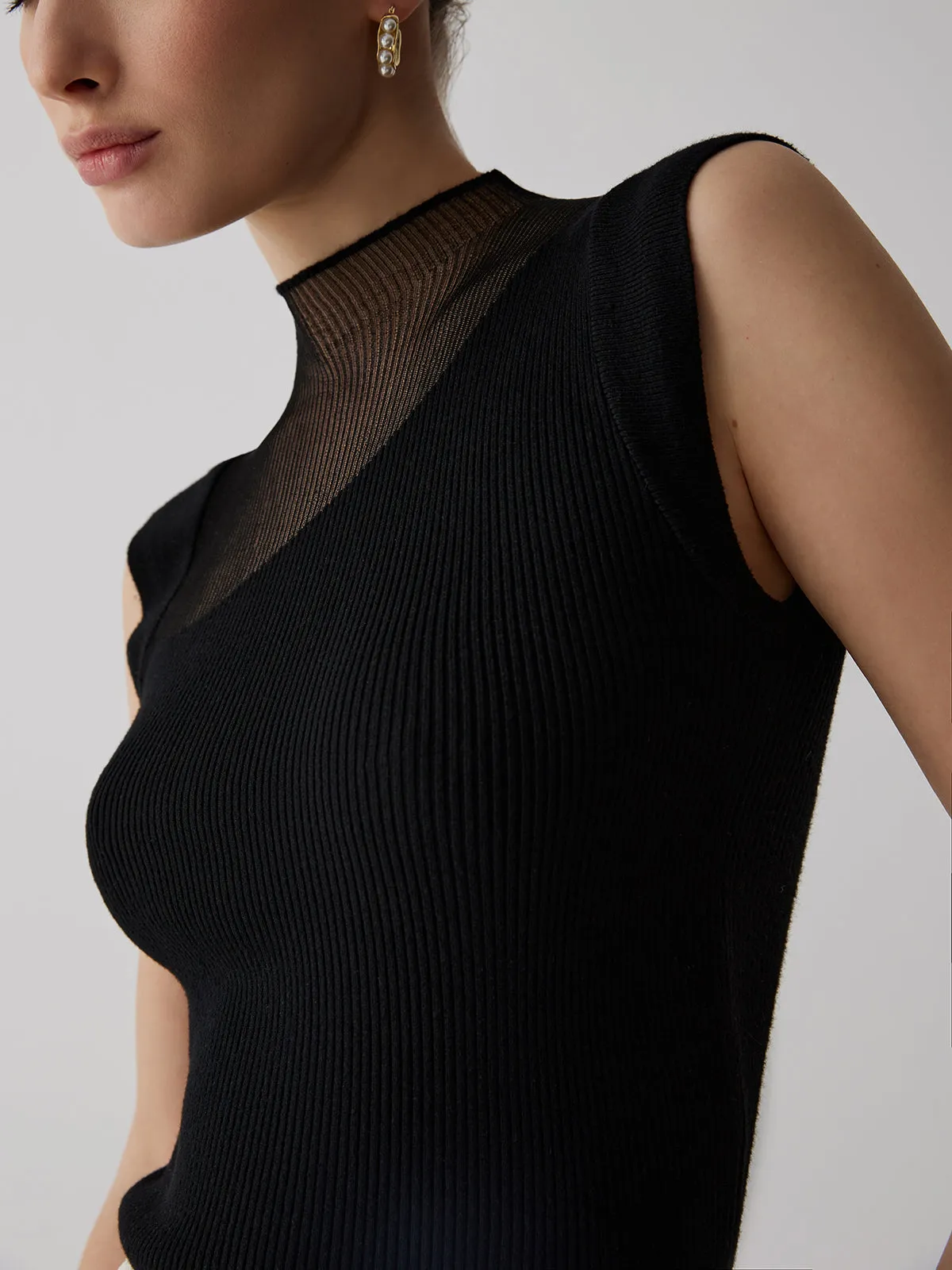 Mesh Patchwork Graceful Sleeveless Top