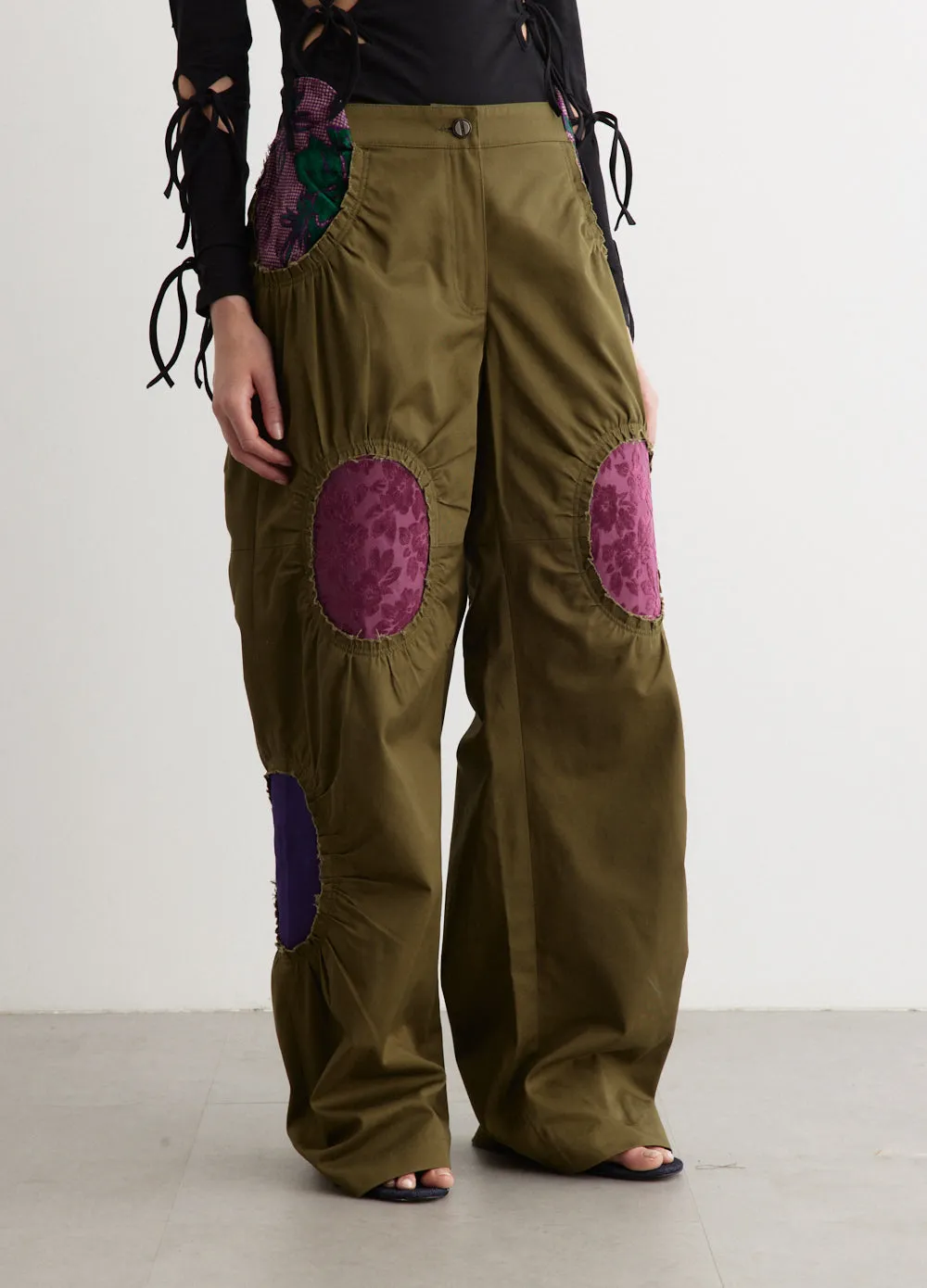 Oval Trousers